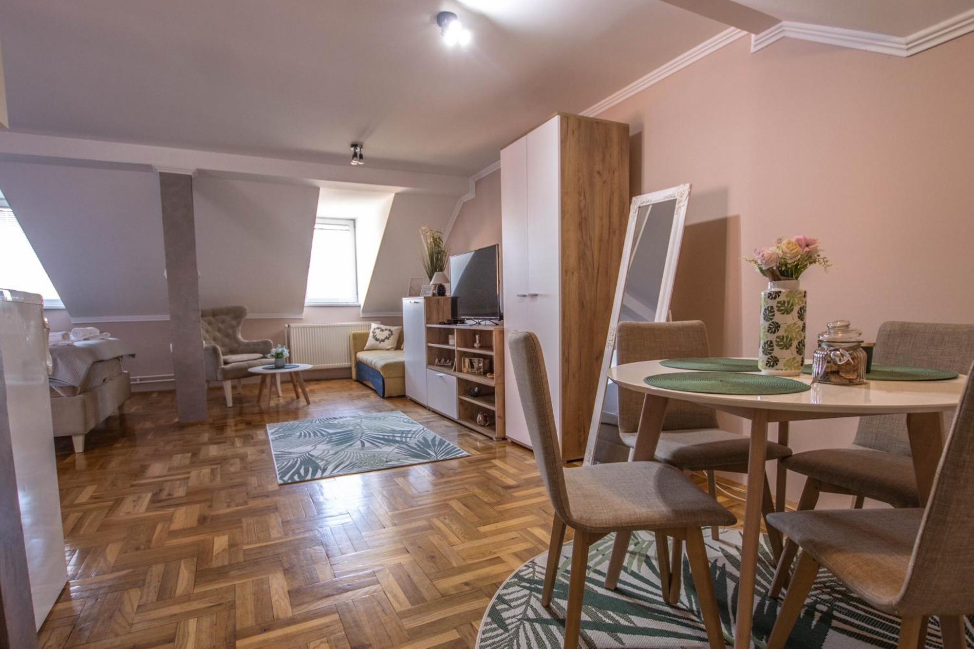 Garden Apartment Subotica Exterior photo